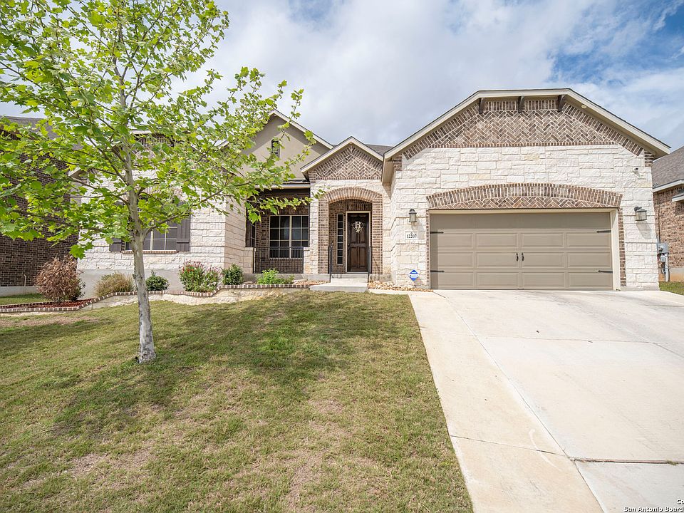 1st image of 12207 MERRITT VILLA