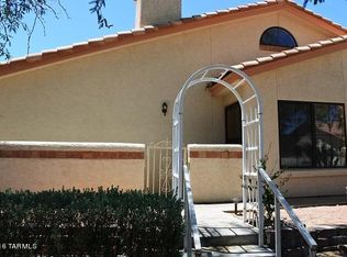 131 E Horizon Cir, Tucson, AZ 85737