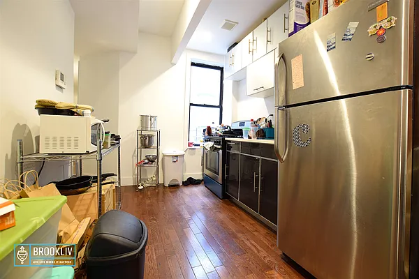 Rented by null | media 20