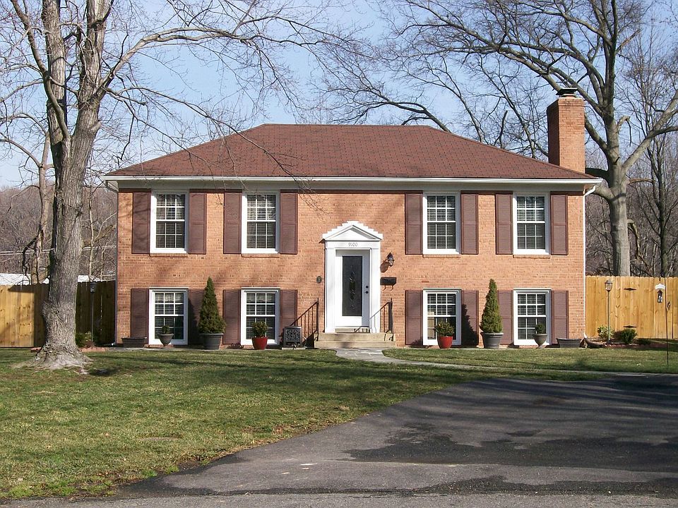 .5 acre at end of culdesac