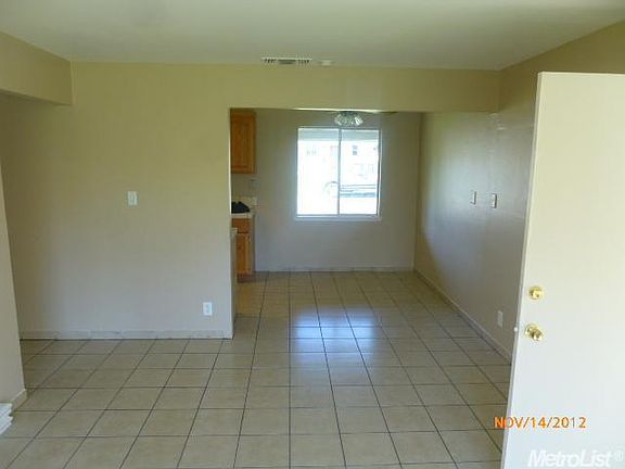 5th image of 1516 Wayland Ave