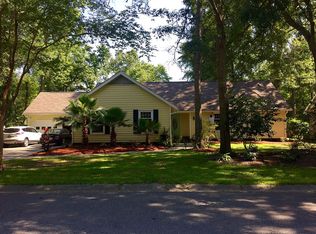 104 Inwood Dr, Summerville, SC 29485