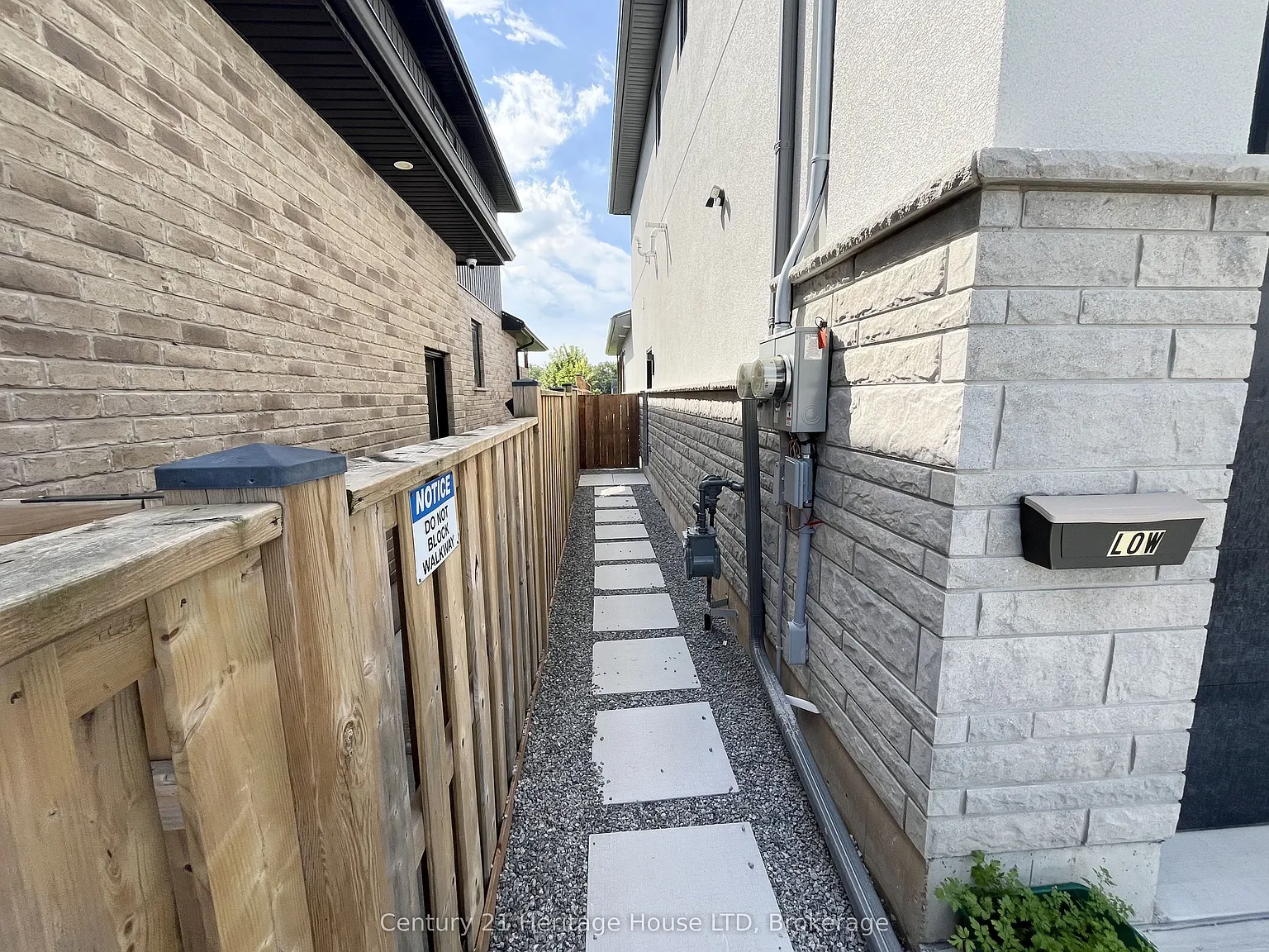 1 bed, $1,575 — Photo 2