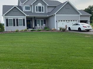 3223 Red Tail Dr, Leetonia, OH 44431