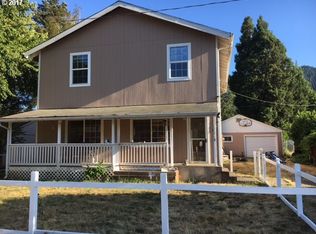 48460 Jasper Dr, Oakridge, OR 97463