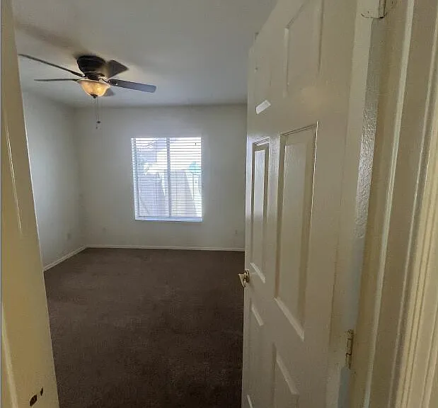 617 S Golden Key St — Photo 10