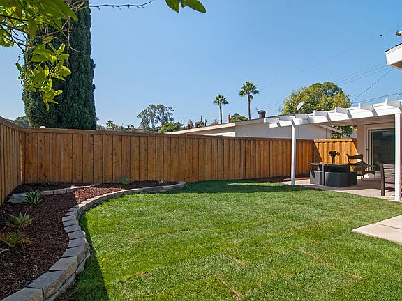 4th image of 4653 Boxwood Dr