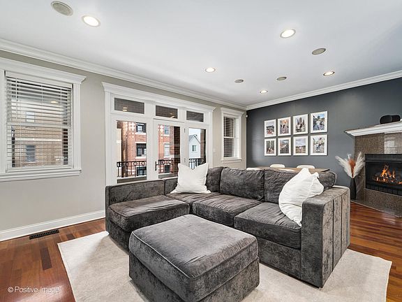 5th image of 1443 W Belmont Ave #2