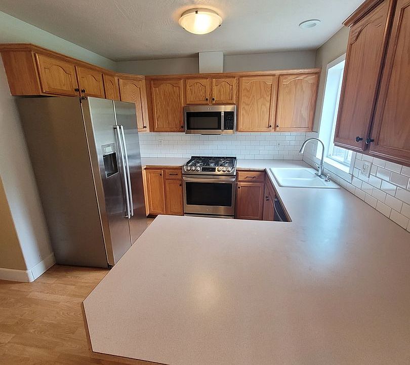 1st image of 4724 Spring Meadow Ave
