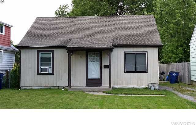 1st image of 49 Woodcrest Dr