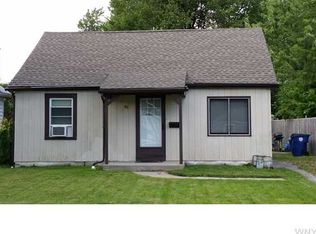 49 Woodcrest Dr, Amherst, NY 14226
