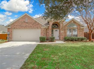 2109 Oak View Pl, Lewisville, TX 75067
