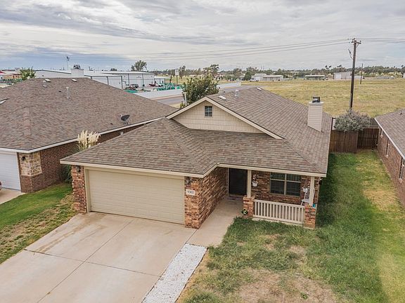 3rd image of 9303 Hawthorne Ct