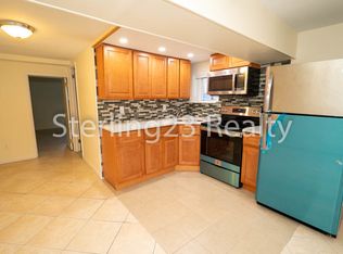 20-24 23rd St #1R, Astoria, NY 11105