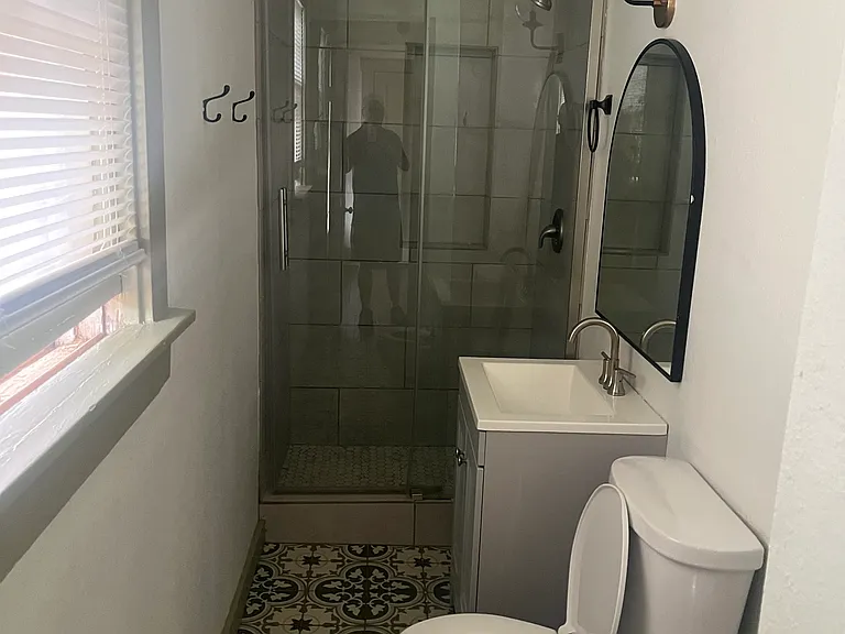419 Poplar St — Photo 5