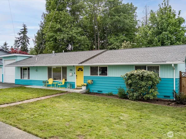 2106 E Avenue, Anacortes, WA 98221
