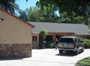 17444 Raymer St, Northridge, CA 91325