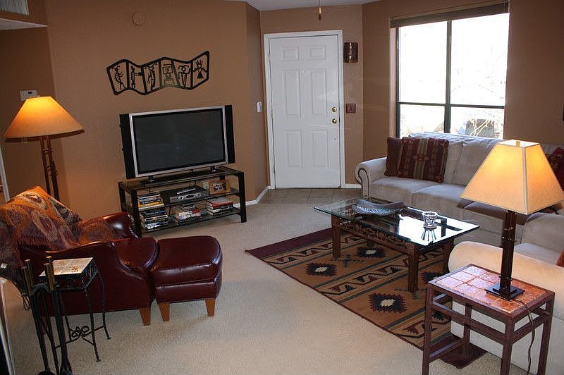 1st image of 6655 N Canyon Crest Dr