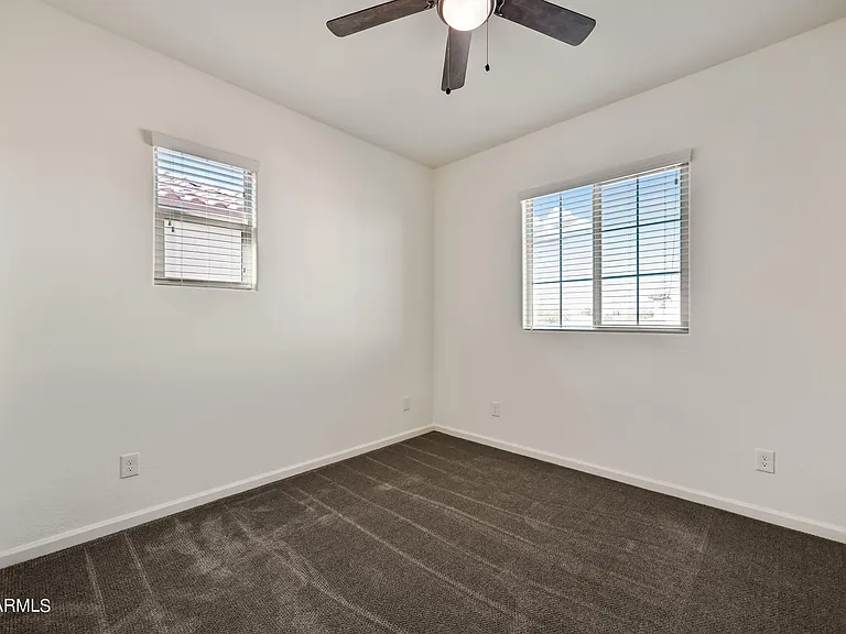 3659 E Dogwood Dr — Photo 28