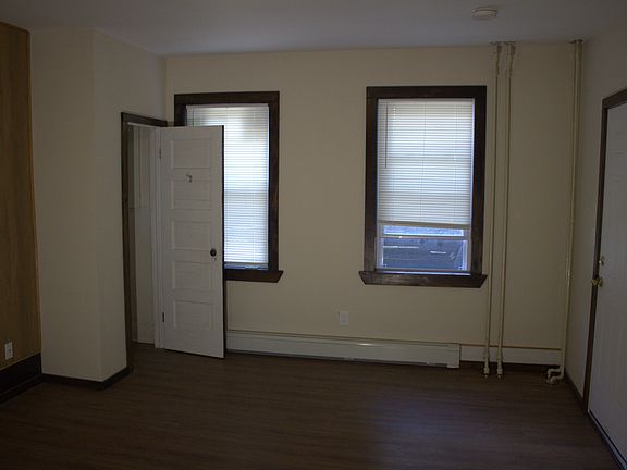3rd image of 29 Talmadge St #1
