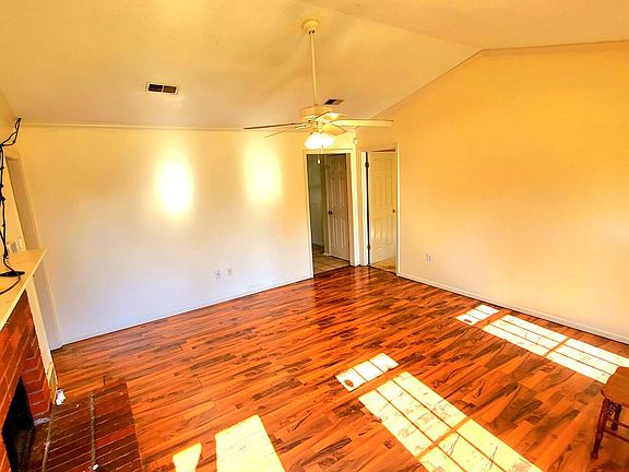 2nd image of 7080 Dunbarton Dr
