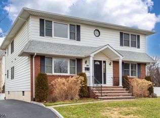 89 Renaissance Dr, Clifton, NJ 07013