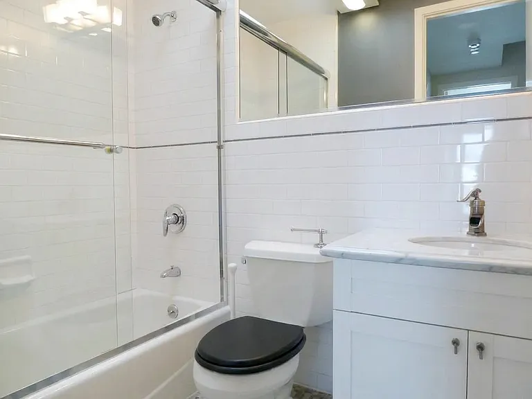 72 Langton St #2 — Photo 6