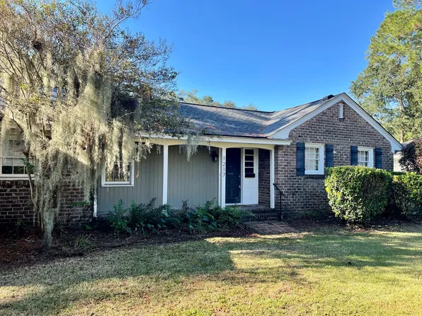 1217 Brightwood Dr, Savannah, GA 31406