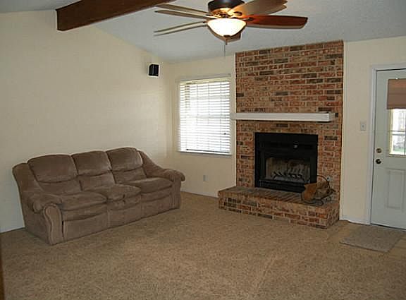 3rd image of 2508 La Paloma Dr
