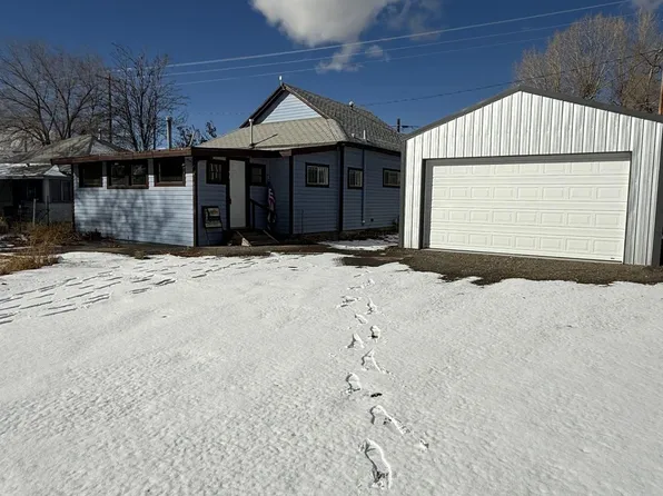 906 Camp St, Carlin, NV 89822