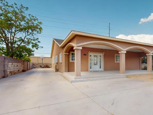 1317 Gerald Ave SE, Albuquerque, NM 87106