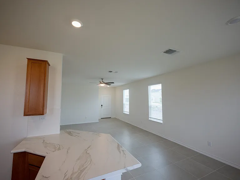 7531 Fishbowl Ln — Photo 10