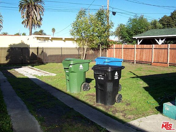 2nd image of 1153 W 77th St