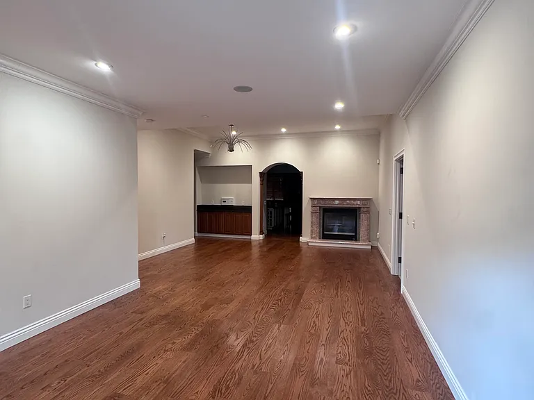 1673 Richardson Ct — Photo 5