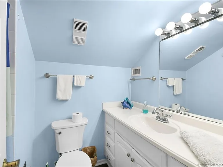 324 NE Golfview Cir #324 — Photo 34