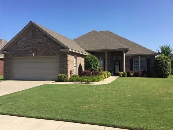 544 Ashton Oak Dr, Prattville, AL 36066