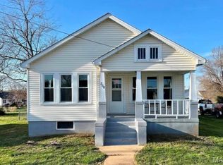 208 Deguire St, Fredericktown, MO 63645