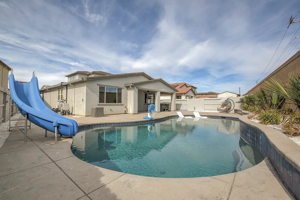 Building Photo - 9673 Sedgefield Cir