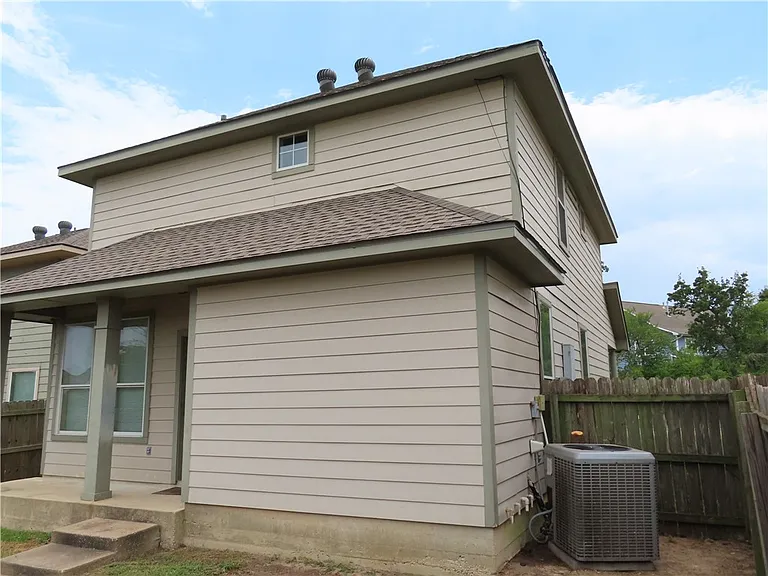 4107 McFarland Dr — Photo 5