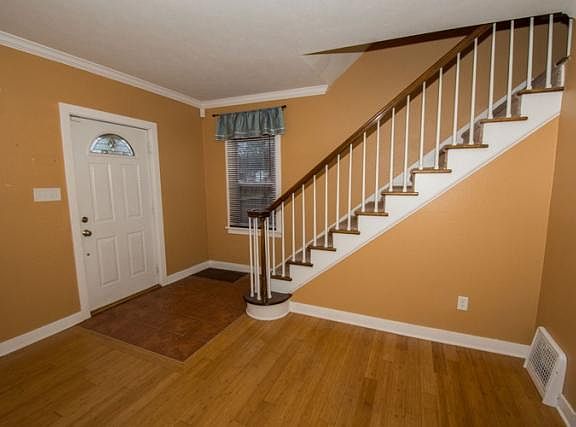 3rd image of 1815 Bergan St