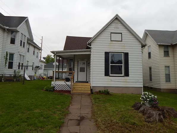 560 10th Ave S, Clinton, IA 52732