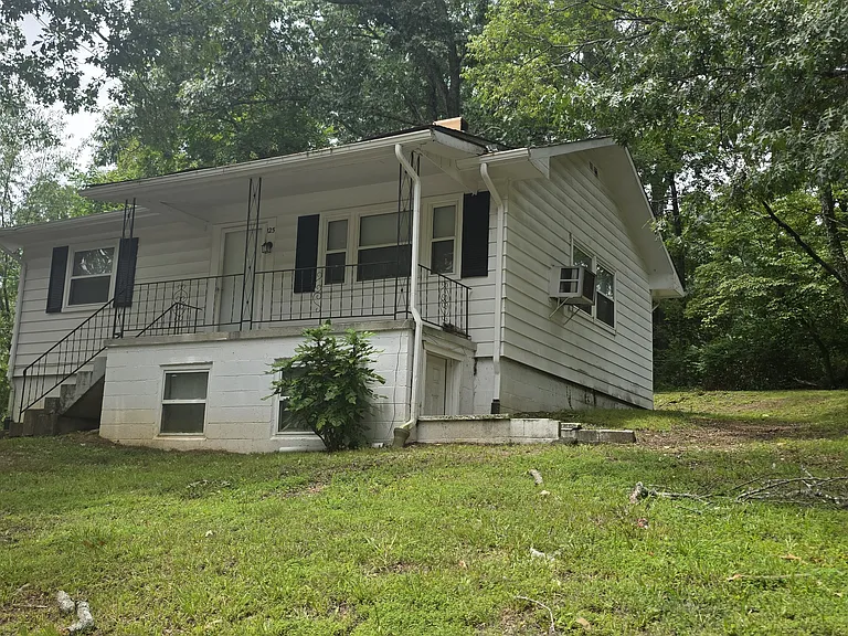 125 Decatur Rd — Photo 2