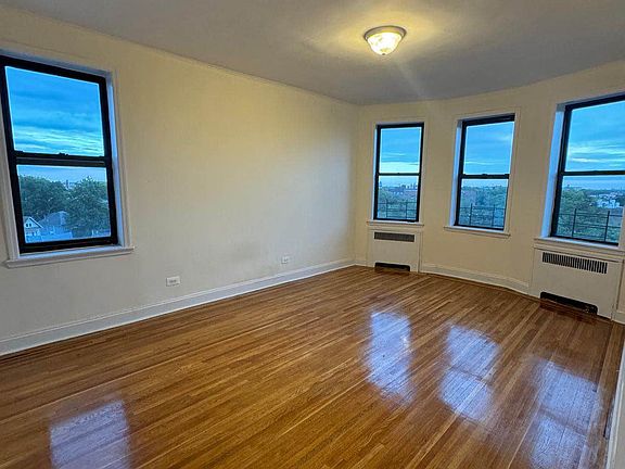2nd image of 83-16 Lefferts Blvd #5K