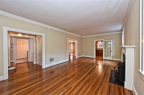 Alt View of the Living Room