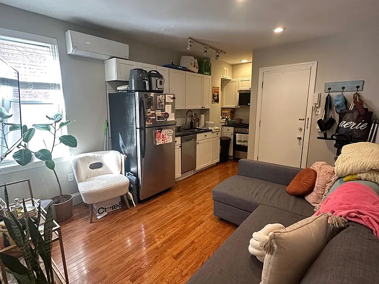 309 S 12th St #2R — Photo 1