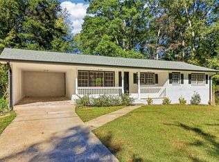 490 Jefferson Ave, Fayetteville, GA 30214