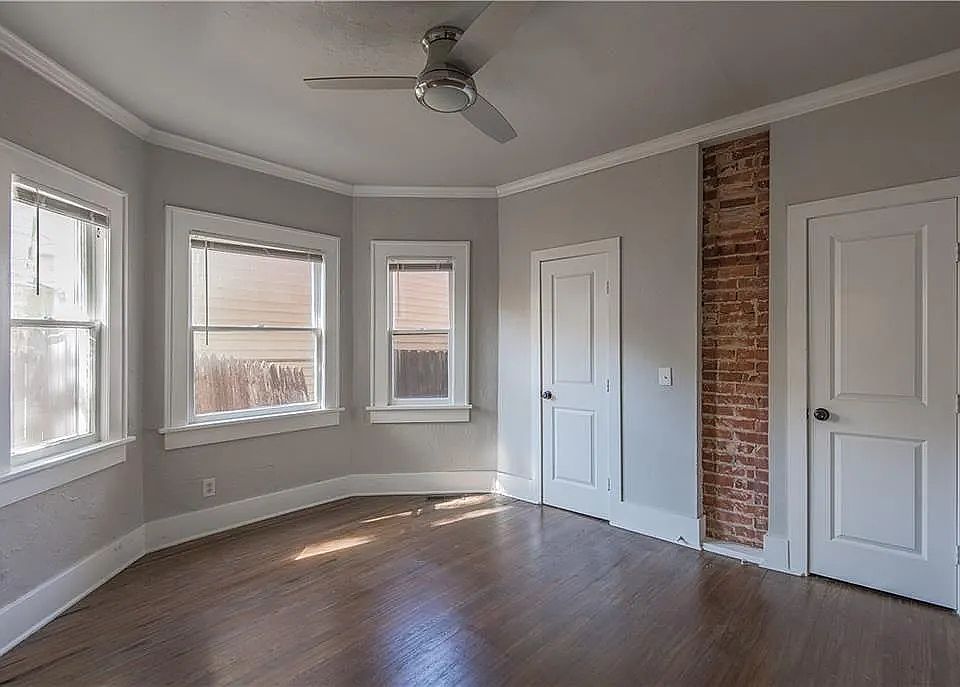 1st image of 620 NW 20th St #1/2