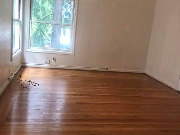 2nd image of 2516 Piedmont Ave APT 35