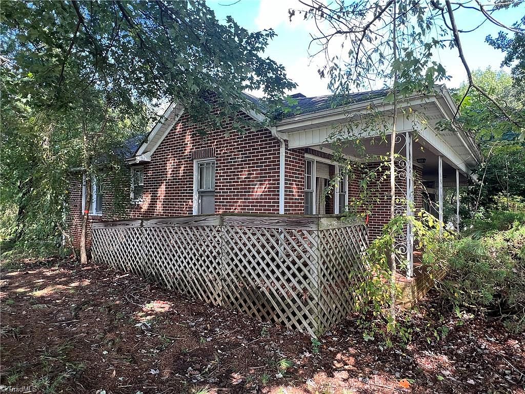 790 mountain park rd state road nc 28676 zillow