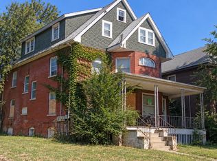 805 NE Perry Ave, Peoria, IL 61603